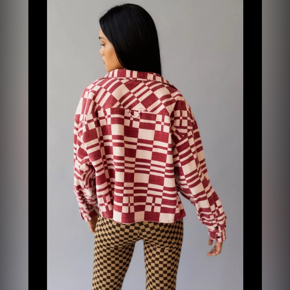 Urban Outfitters BDG Red White Checkered Caleb Crop Flannel Button Down Shirt - Picture 3 of 8